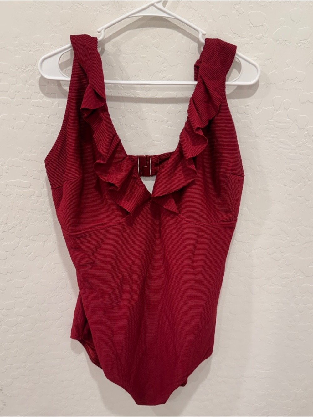 City Chic One Piece Swimsuit Women’s Large Red Ruffles V-neck Ribbed